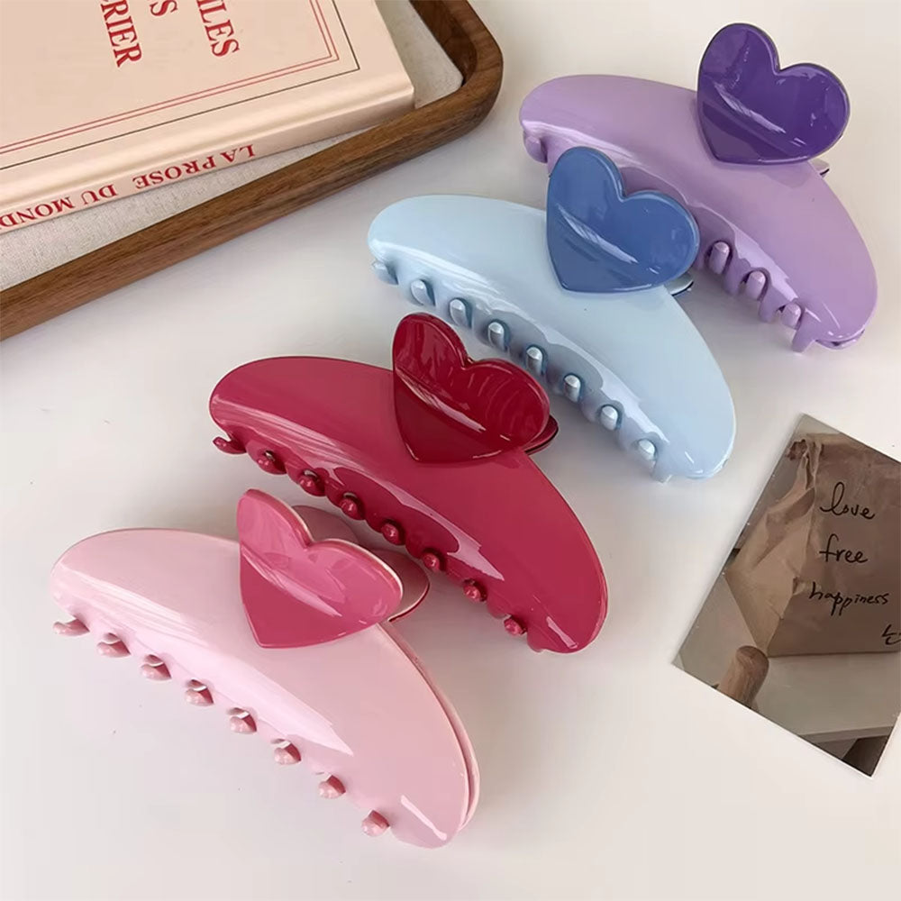 Soft Girl Aesthetic Heart Hair Claw