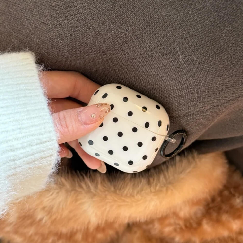 Polka Dot Airpods Case