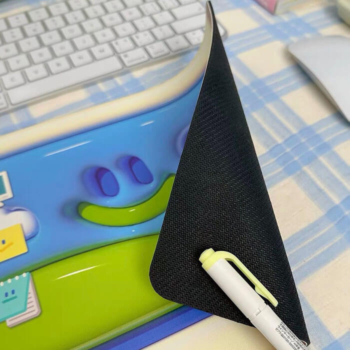 Nostalgic Windows XP Smile Mouse Mat